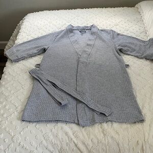 Croft & Barrow Gray Robe